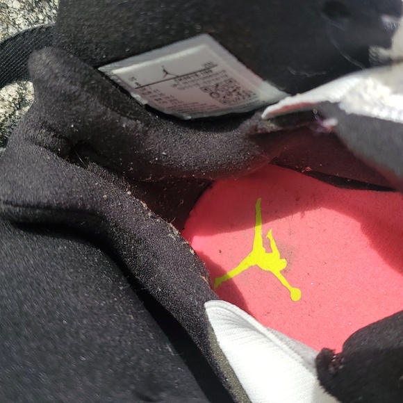 Air Jordans 6 Rings "Blue Fury Cyber Pink" Men's Size 8 - Picture 12 of 16